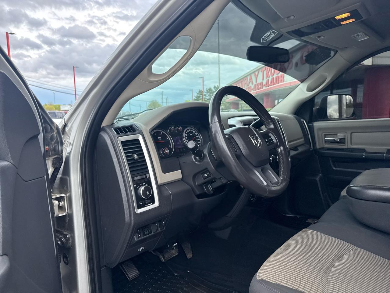 RAM 2500 4WD Crew Cab 149" Big Horn 2012