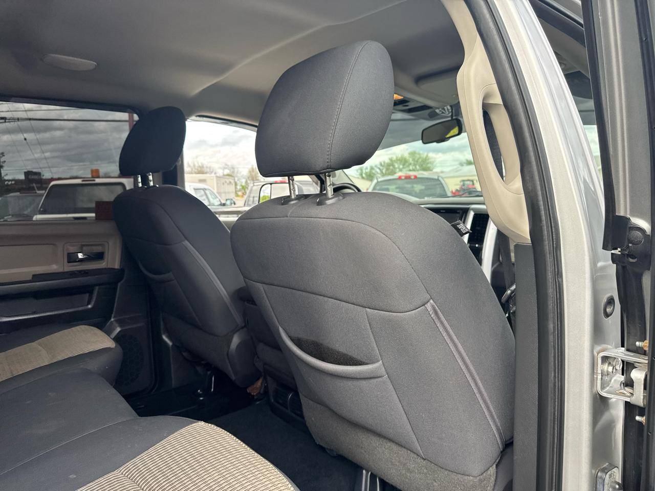 RAM 2500 4WD Crew Cab 149" Big Horn 2012