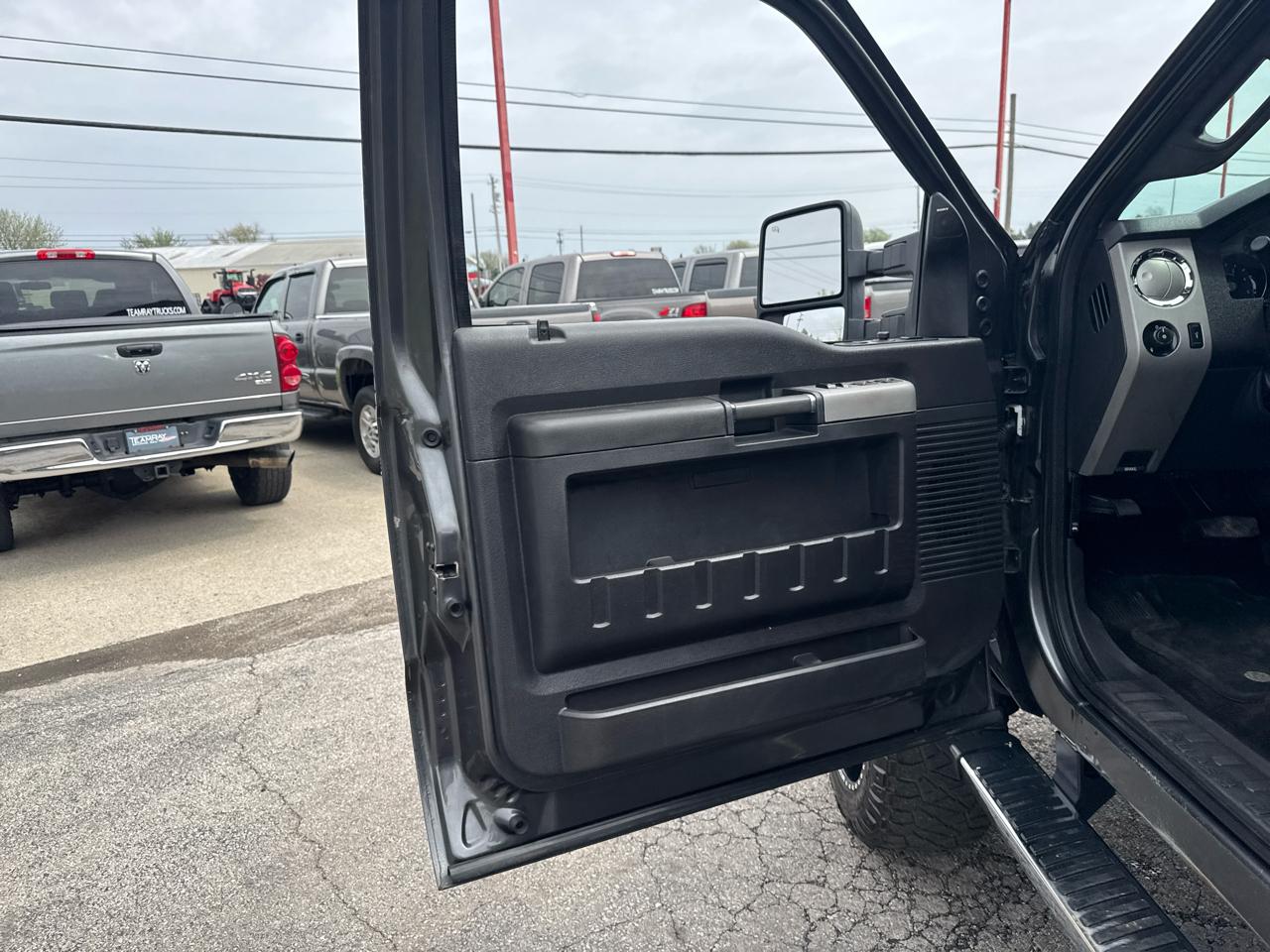 Ford Super Duty F-250 SRW 4WD Crew Cab 172" Lariat 2015