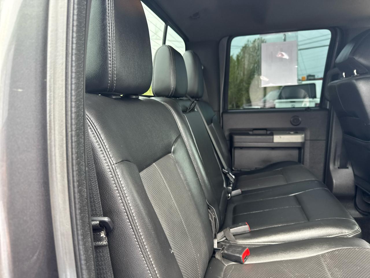 Ford Super Duty F-250 SRW 4WD Crew Cab 172" Lariat 2015