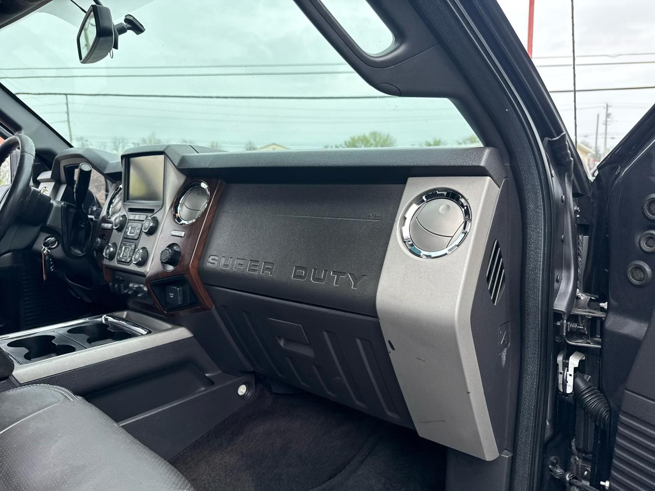 Ford Super Duty F-250 SRW 4WD Crew Cab 172" Lariat 2015