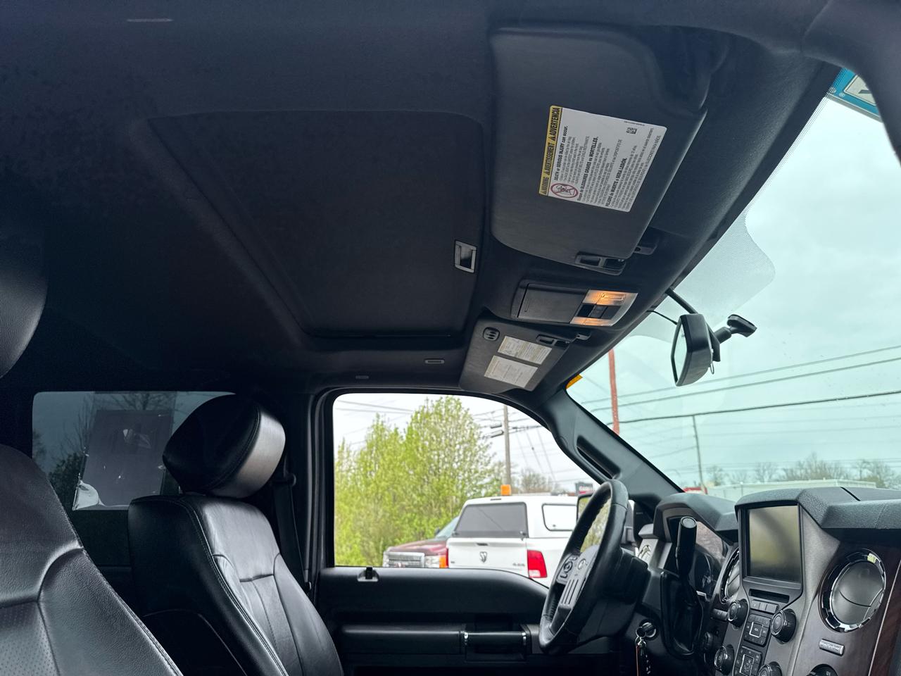 Ford Super Duty F-250 SRW 4WD Crew Cab 172" Lariat 2015