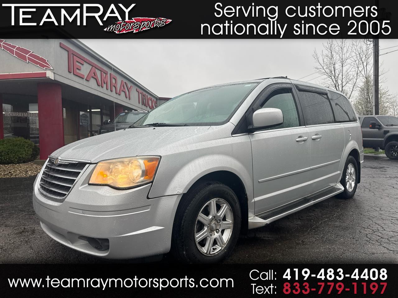 Chrysler Town & Country 4dr Wgn Touring 2008