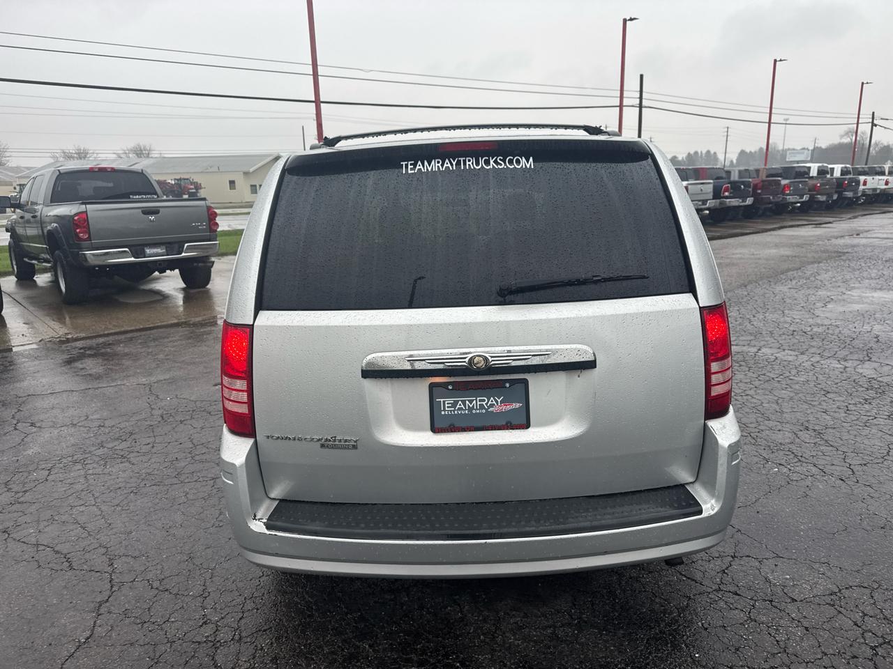 Chrysler Town & Country 4dr Wgn Touring 2008