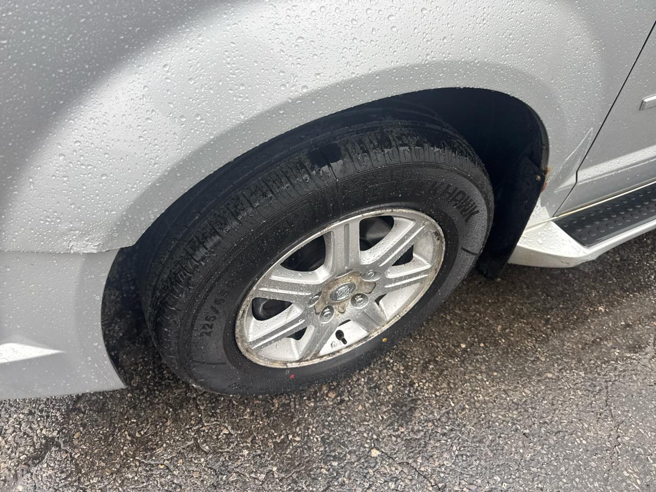 Chrysler Town & Country 4dr Wgn Touring 2008