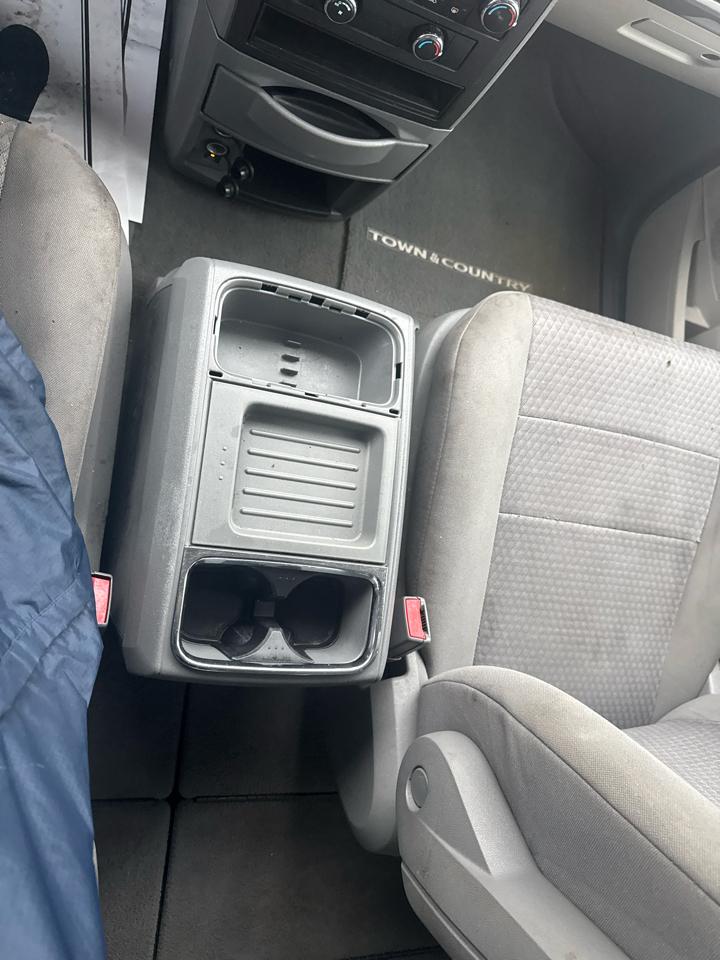 Chrysler Town & Country 4dr Wgn Touring 2008