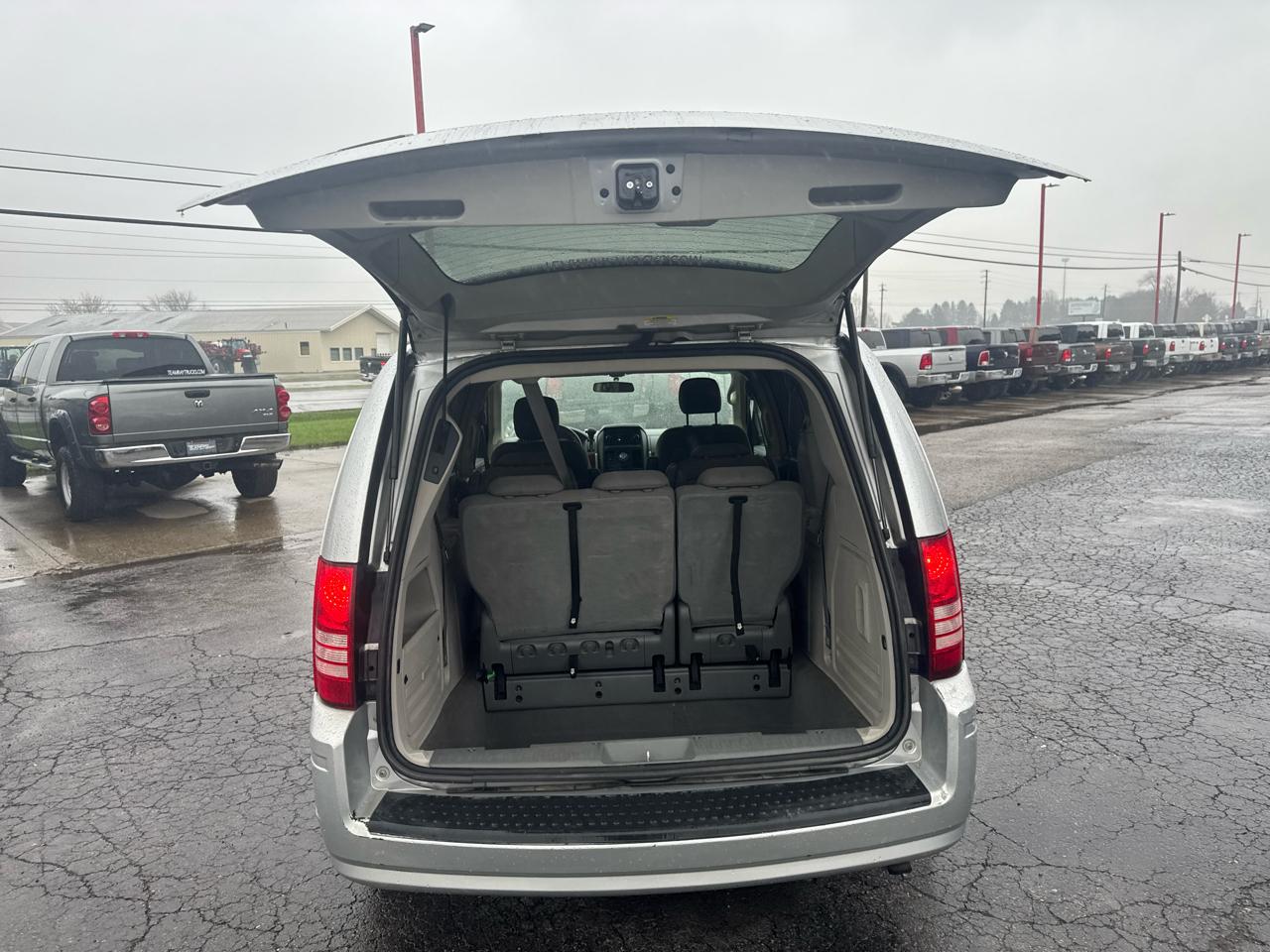 Chrysler Town & Country 4dr Wgn Touring 2008