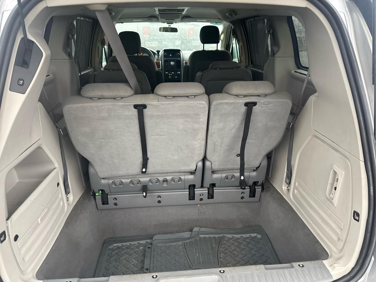 Chrysler Town & Country 4dr Wgn Touring 2008