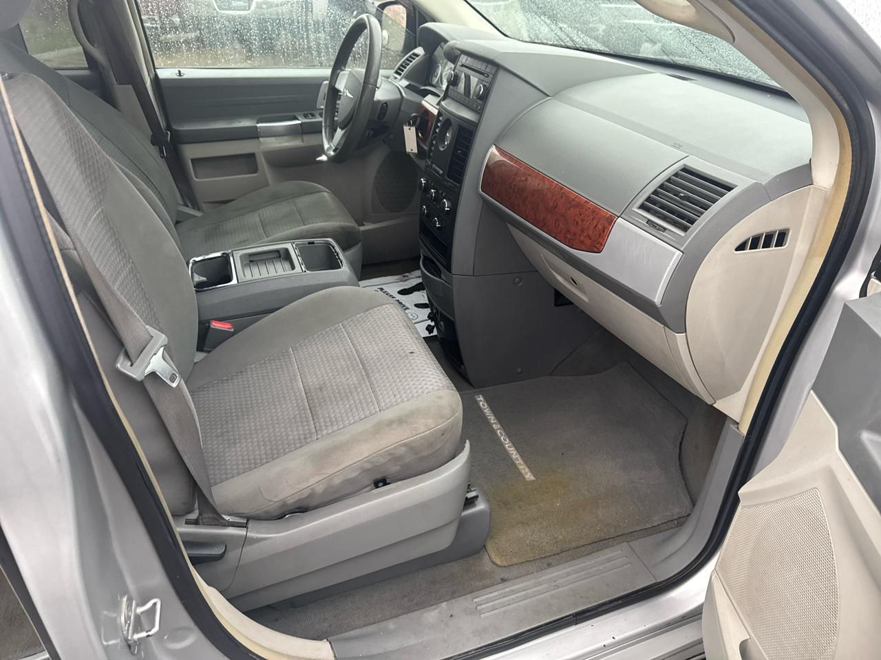 Chrysler Town & Country 4dr Wgn Touring 2008