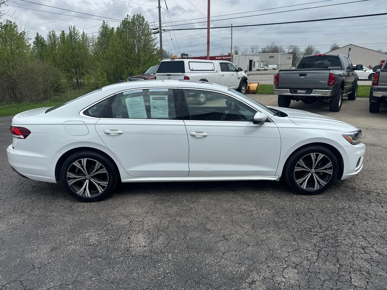 Volkswagen Passat 2.0T SE Auto 2021