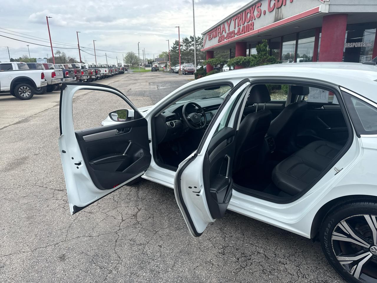 Volkswagen Passat 2.0T SE Auto 2021