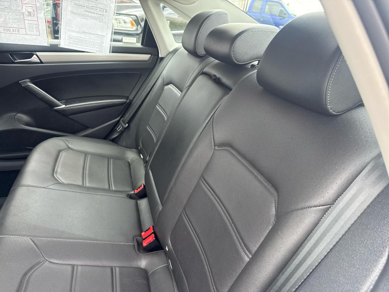 Volkswagen Passat 2.0T SE Auto 2021