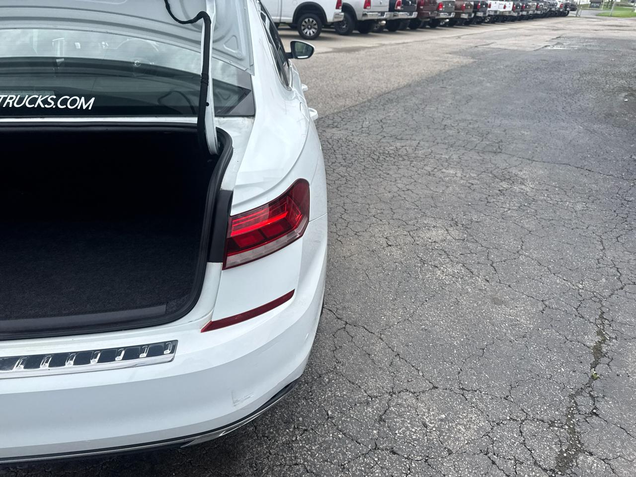 Volkswagen Passat 2.0T SE Auto 2021