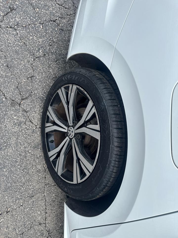 Volkswagen Passat 2.0T SE Auto 2021