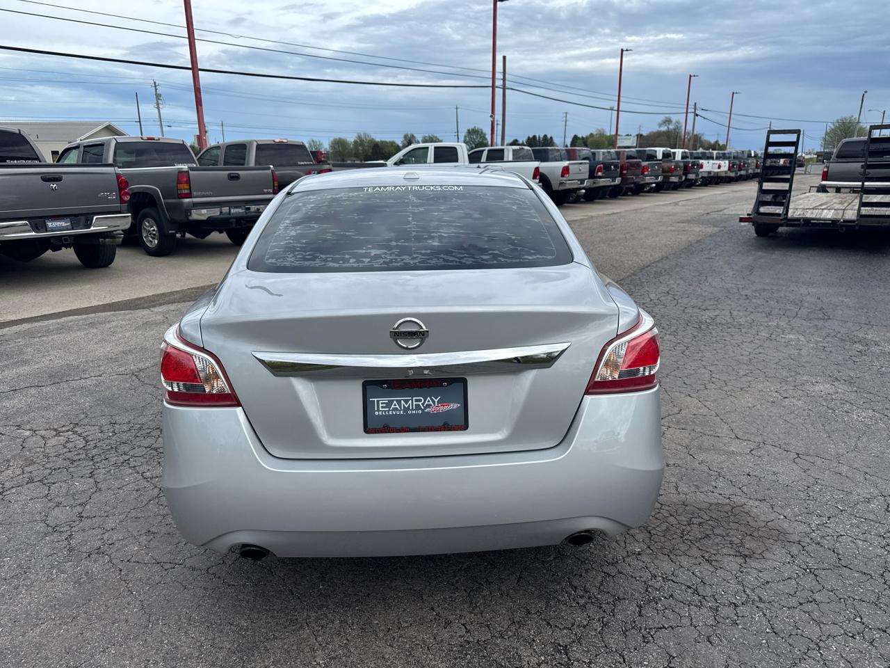 Nissan Altima 4dr Sdn I4 2.5 SL 2013