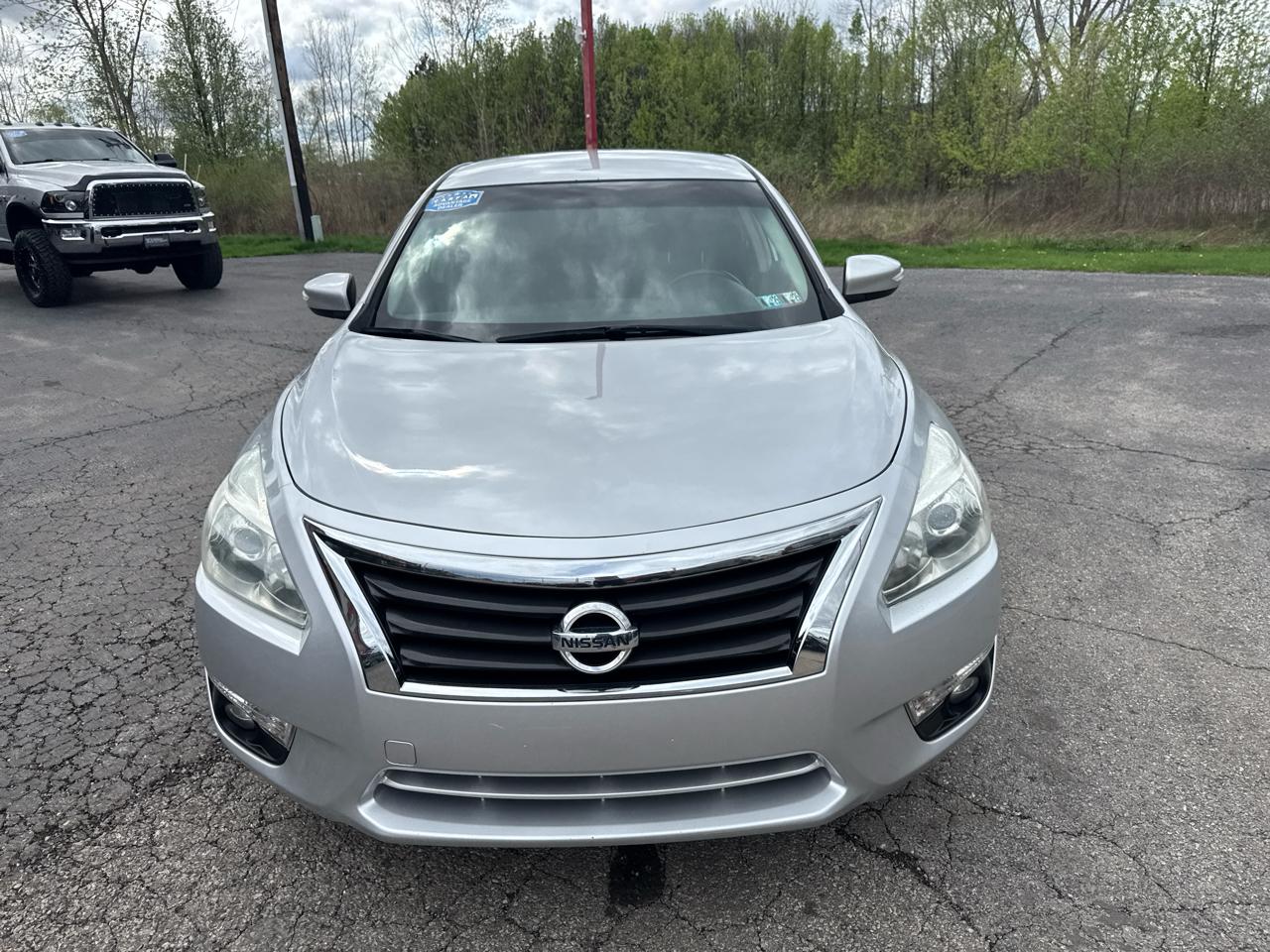 Nissan Altima 4dr Sdn I4 2.5 SL 2013