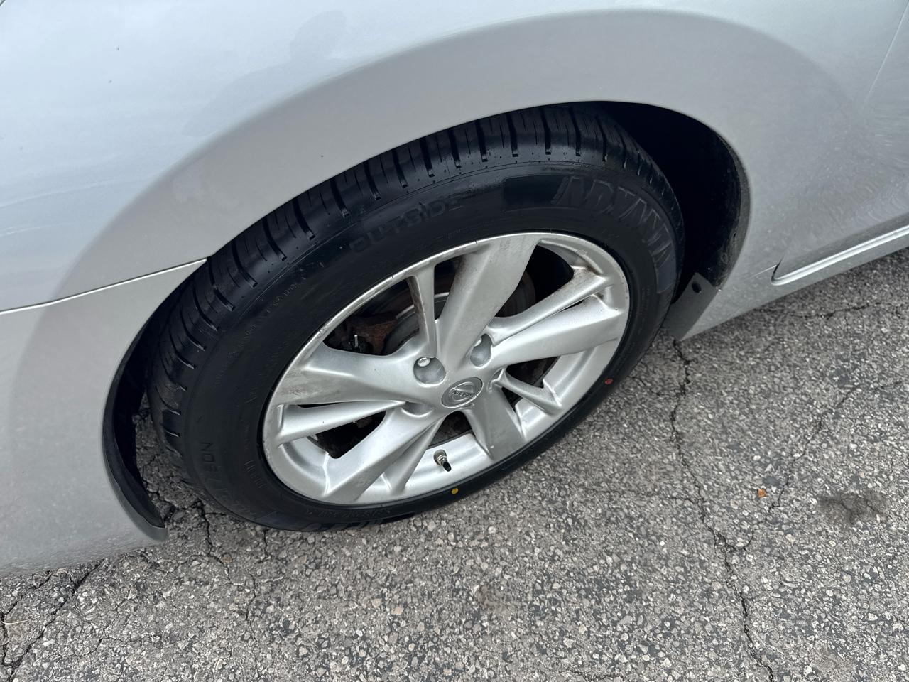 Nissan Altima 4dr Sdn I4 2.5 SL 2013