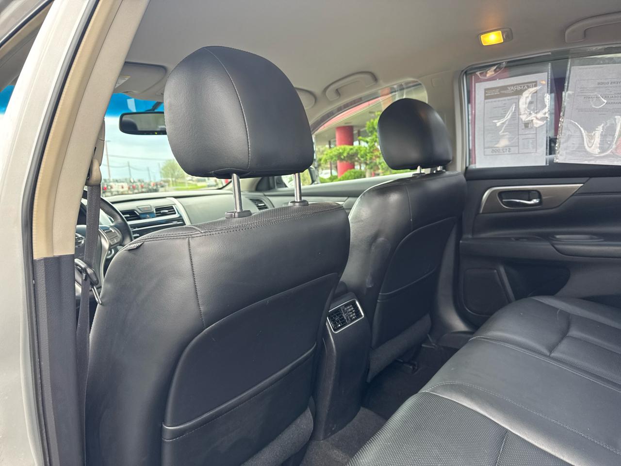 Nissan Altima 4dr Sdn I4 2.5 SL 2013