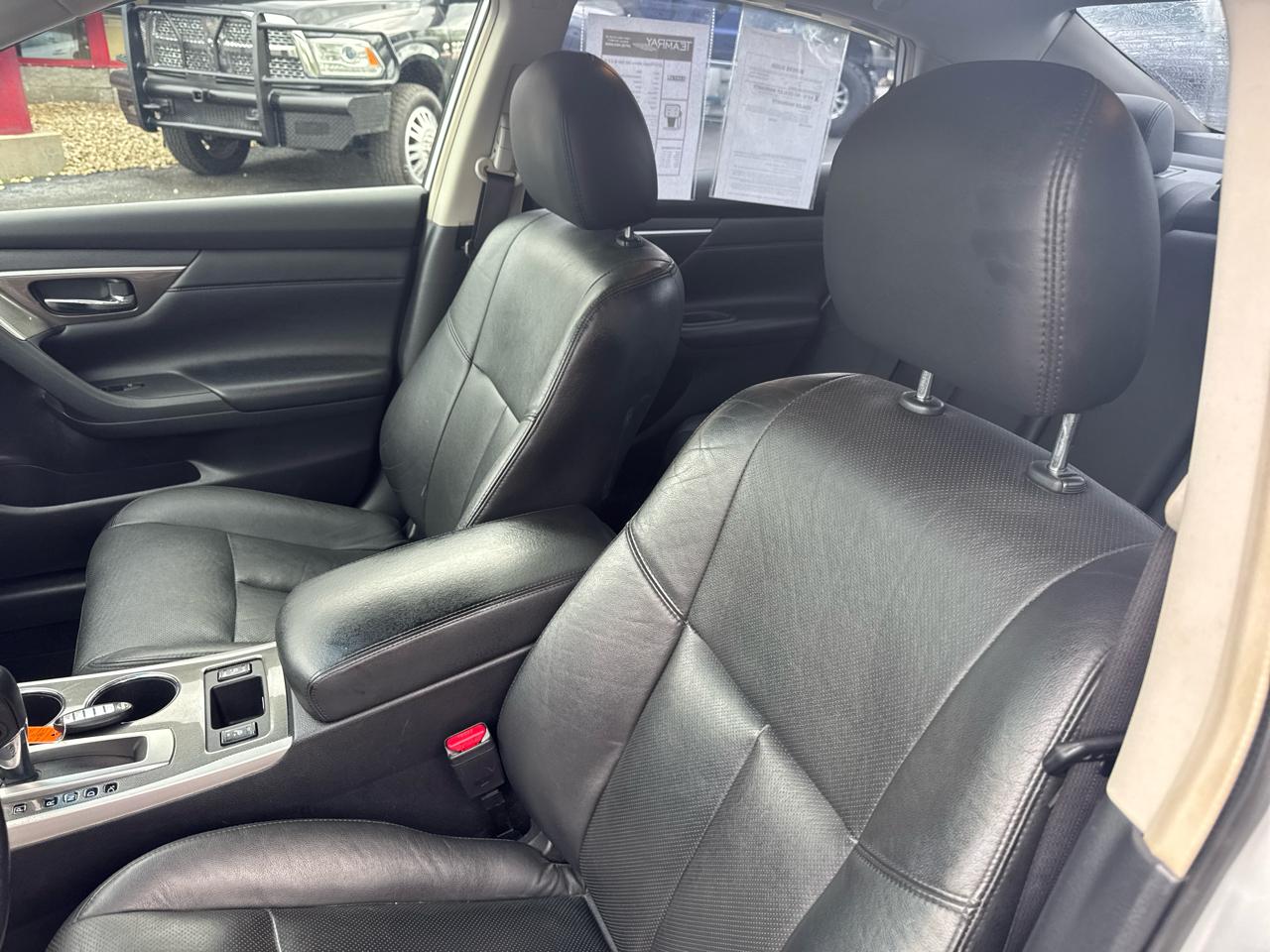 Nissan Altima 4dr Sdn I4 2.5 SL 2013