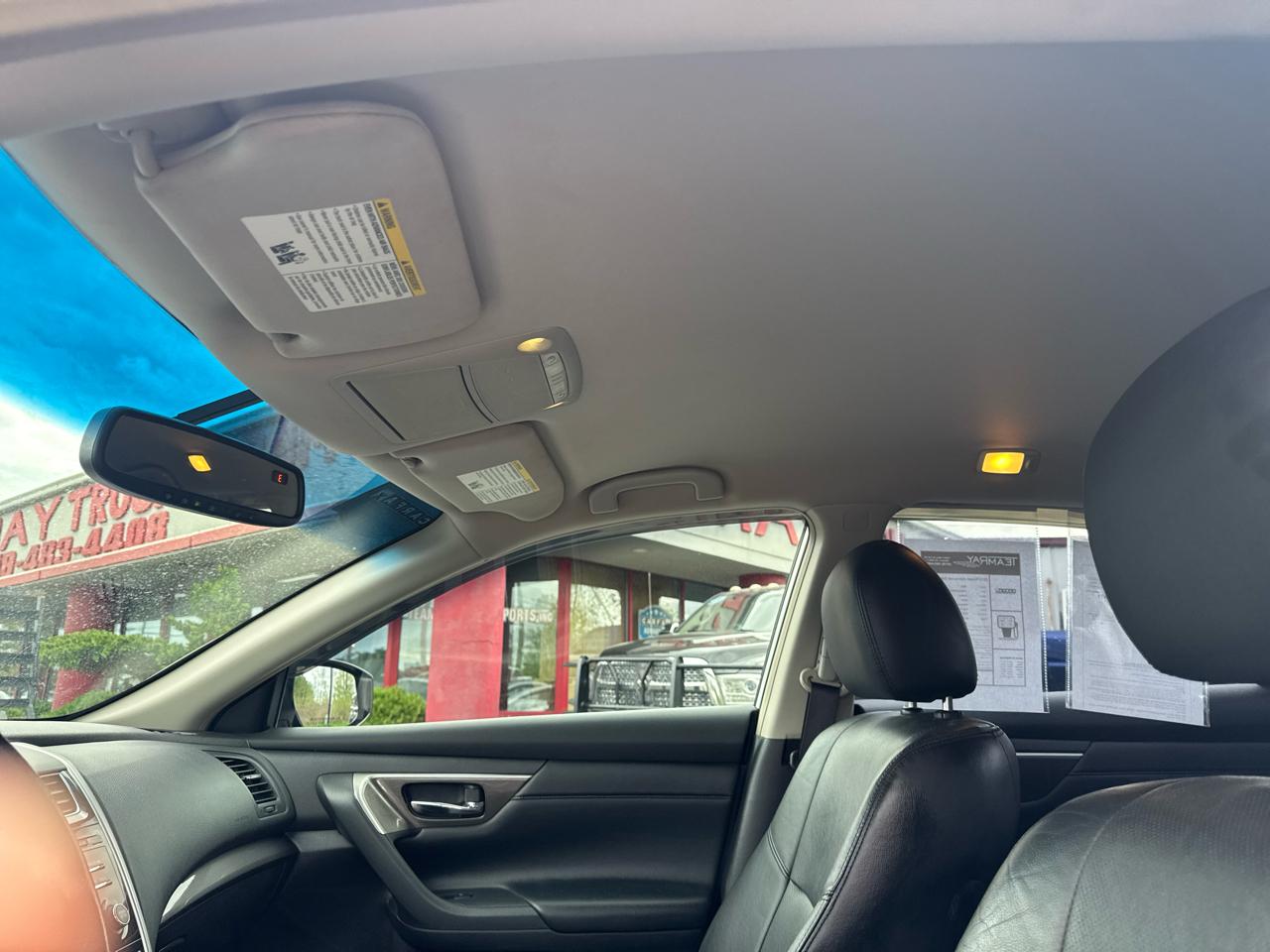 Nissan Altima 4dr Sdn I4 2.5 SL 2013