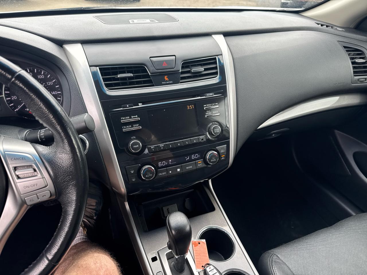 Nissan Altima 4dr Sdn I4 2.5 SL 2013