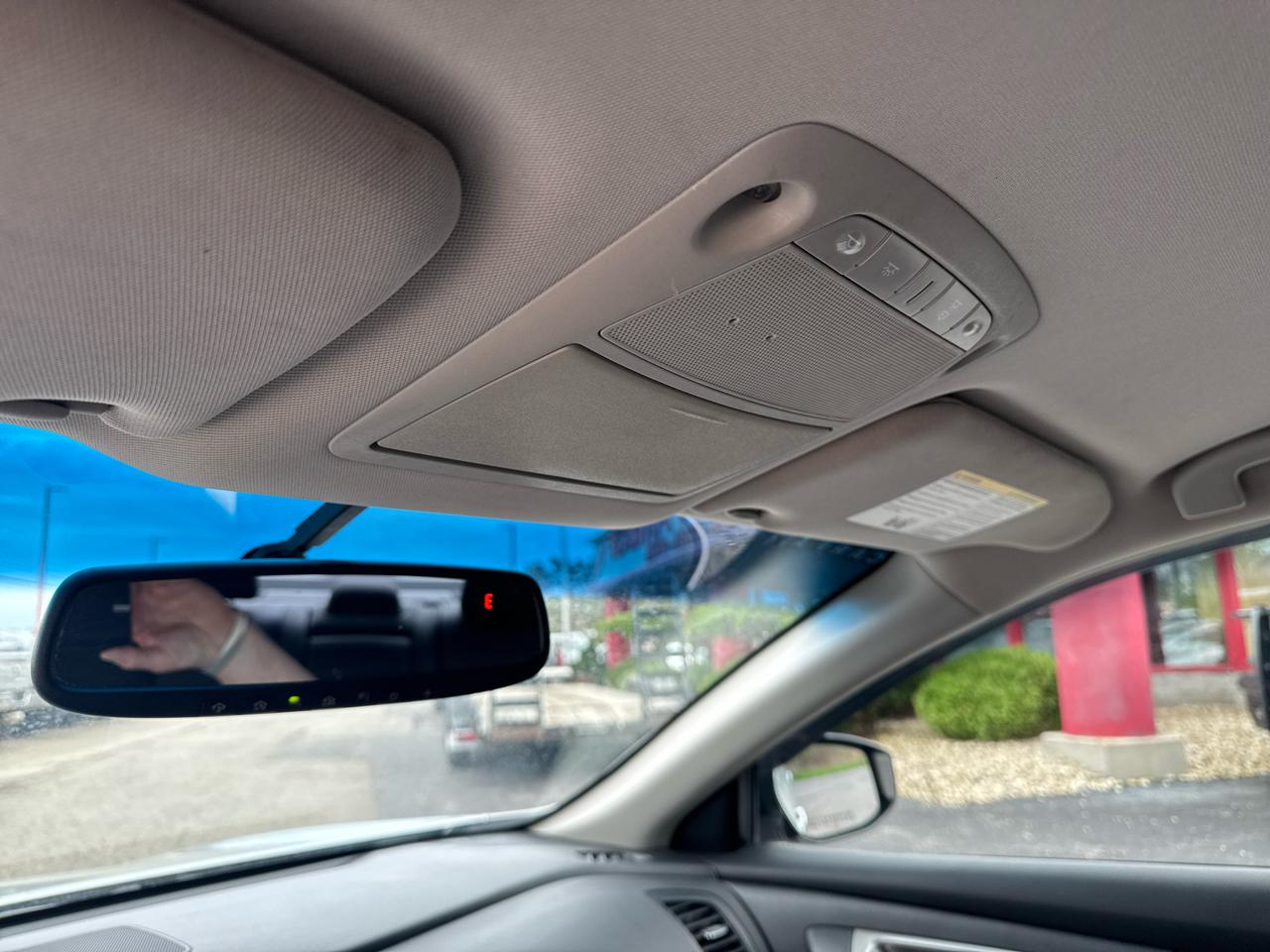 Nissan Altima 4dr Sdn I4 2.5 SL 2013