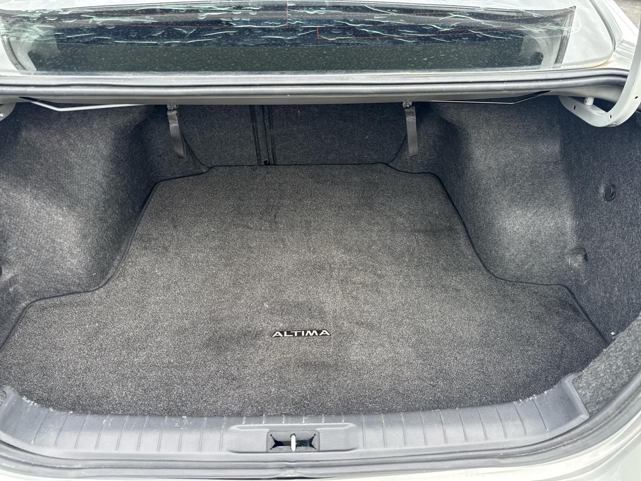 Nissan Altima 4dr Sdn I4 2.5 SL 2013