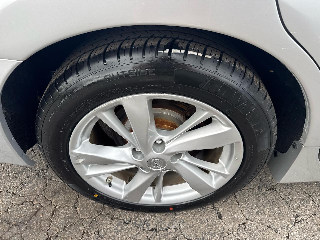 Nissan Altima 4dr Sdn I4 2.5 SL 2013