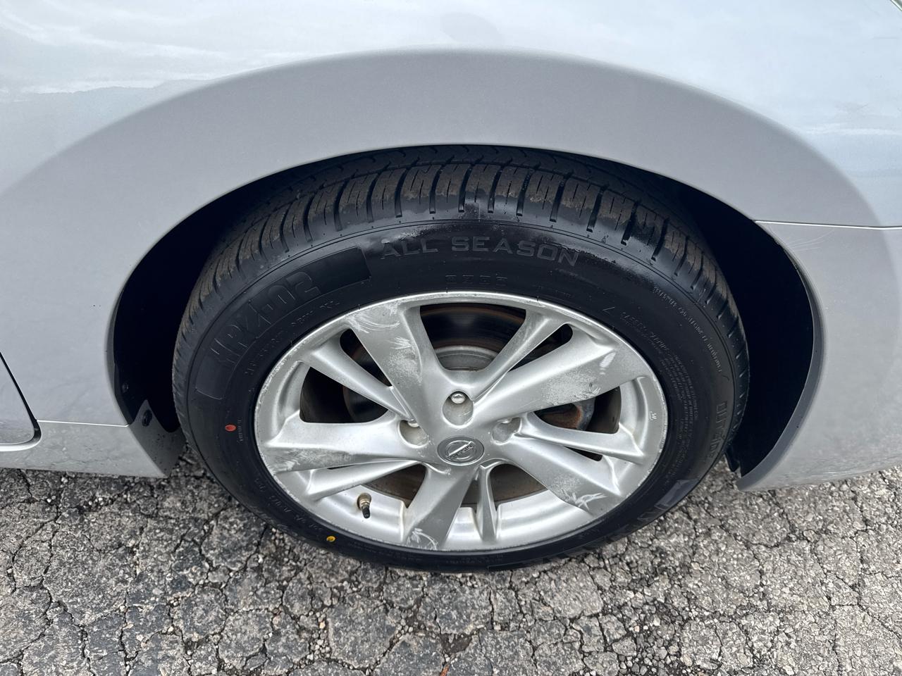 Nissan Altima 4dr Sdn I4 2.5 SL 2013