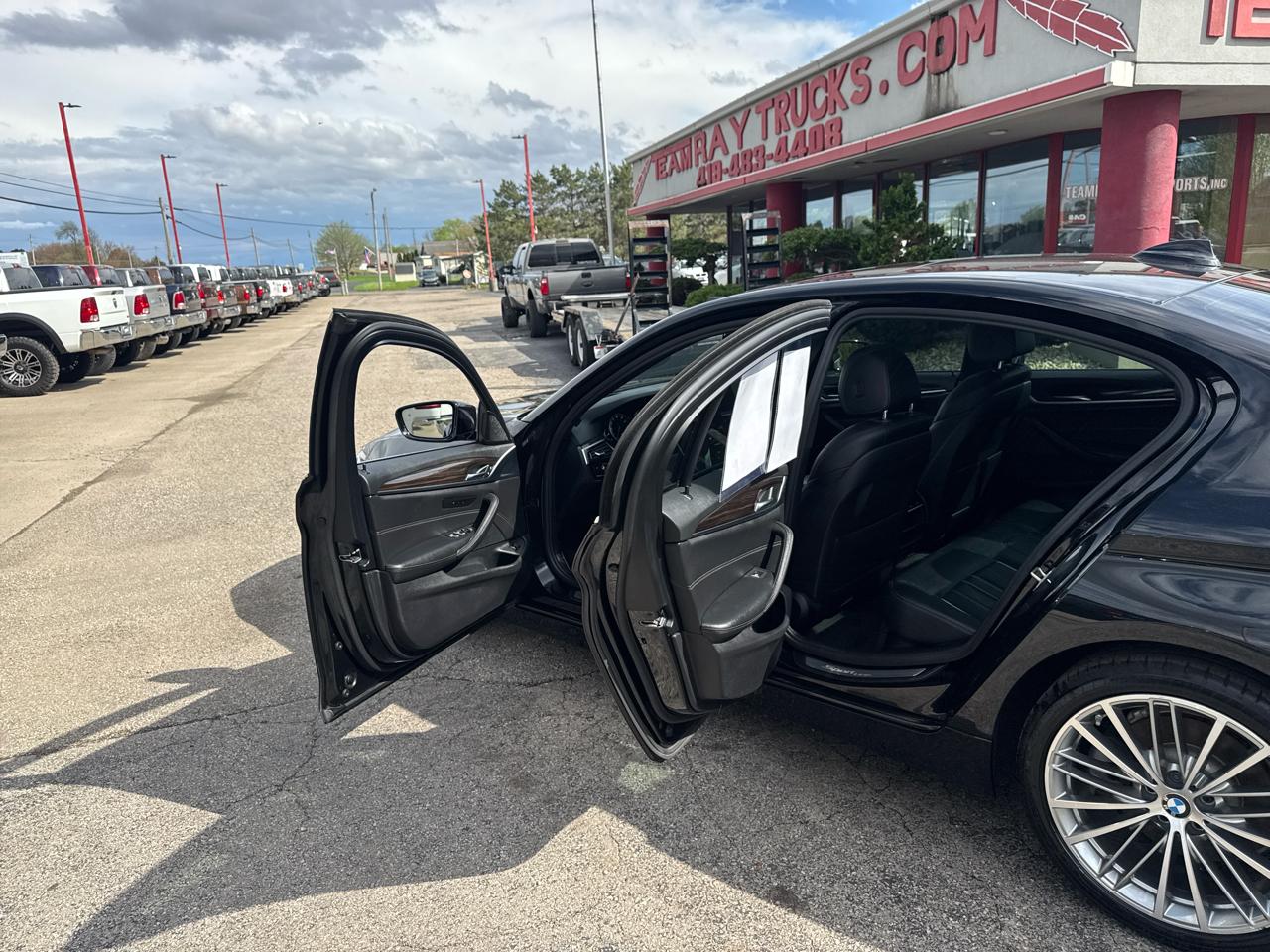 BMW 5 Series 530i xDrive Sedan 2018