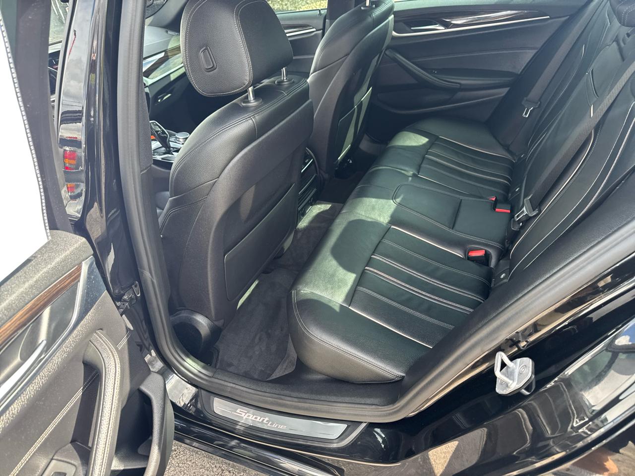 BMW 5 Series 530i xDrive Sedan 2018