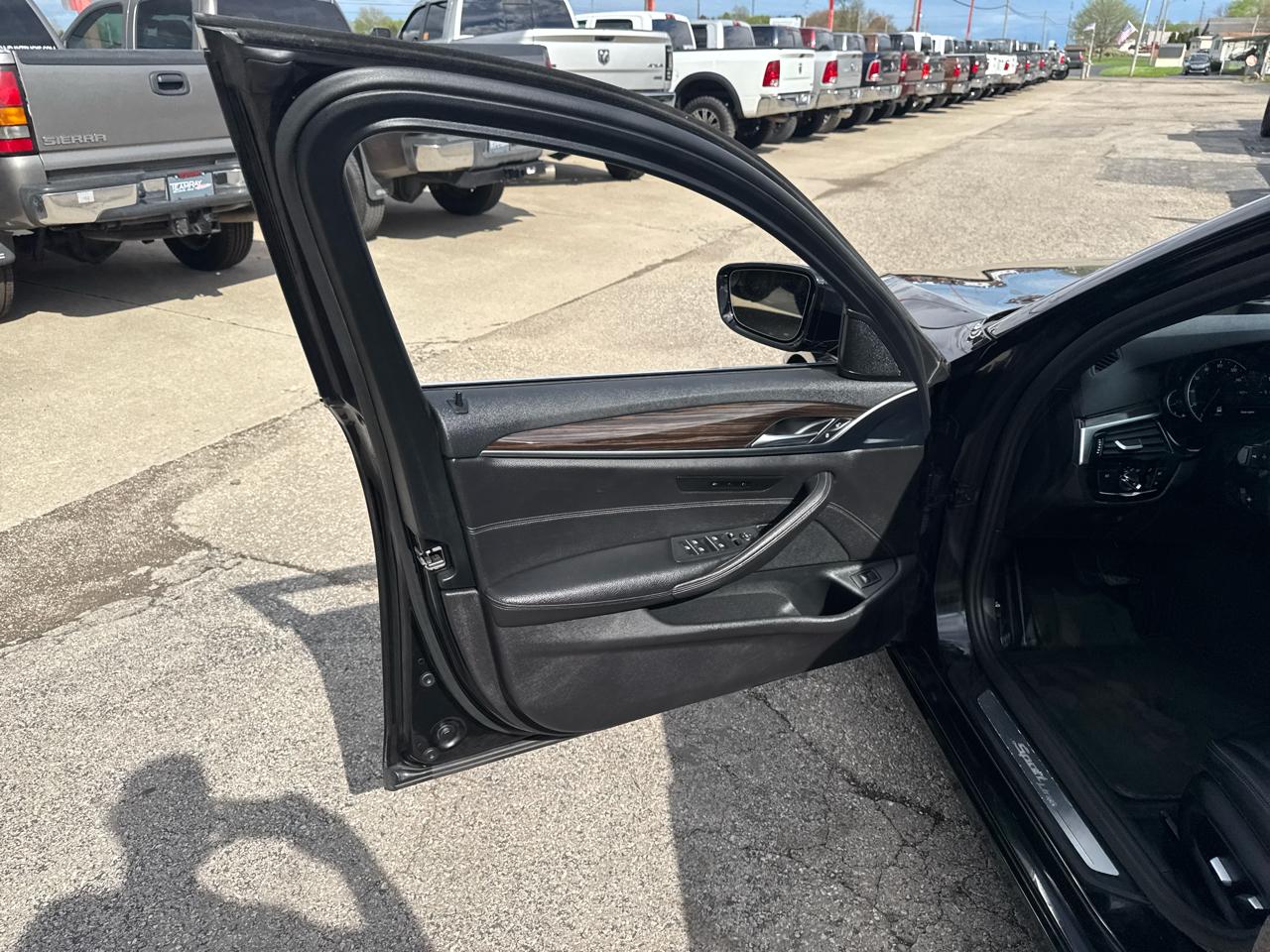 BMW 5 Series 530i xDrive Sedan 2018