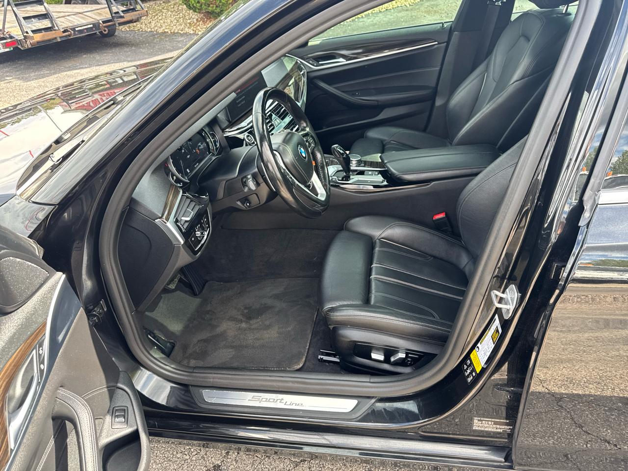 BMW 5 Series 530i xDrive Sedan 2018