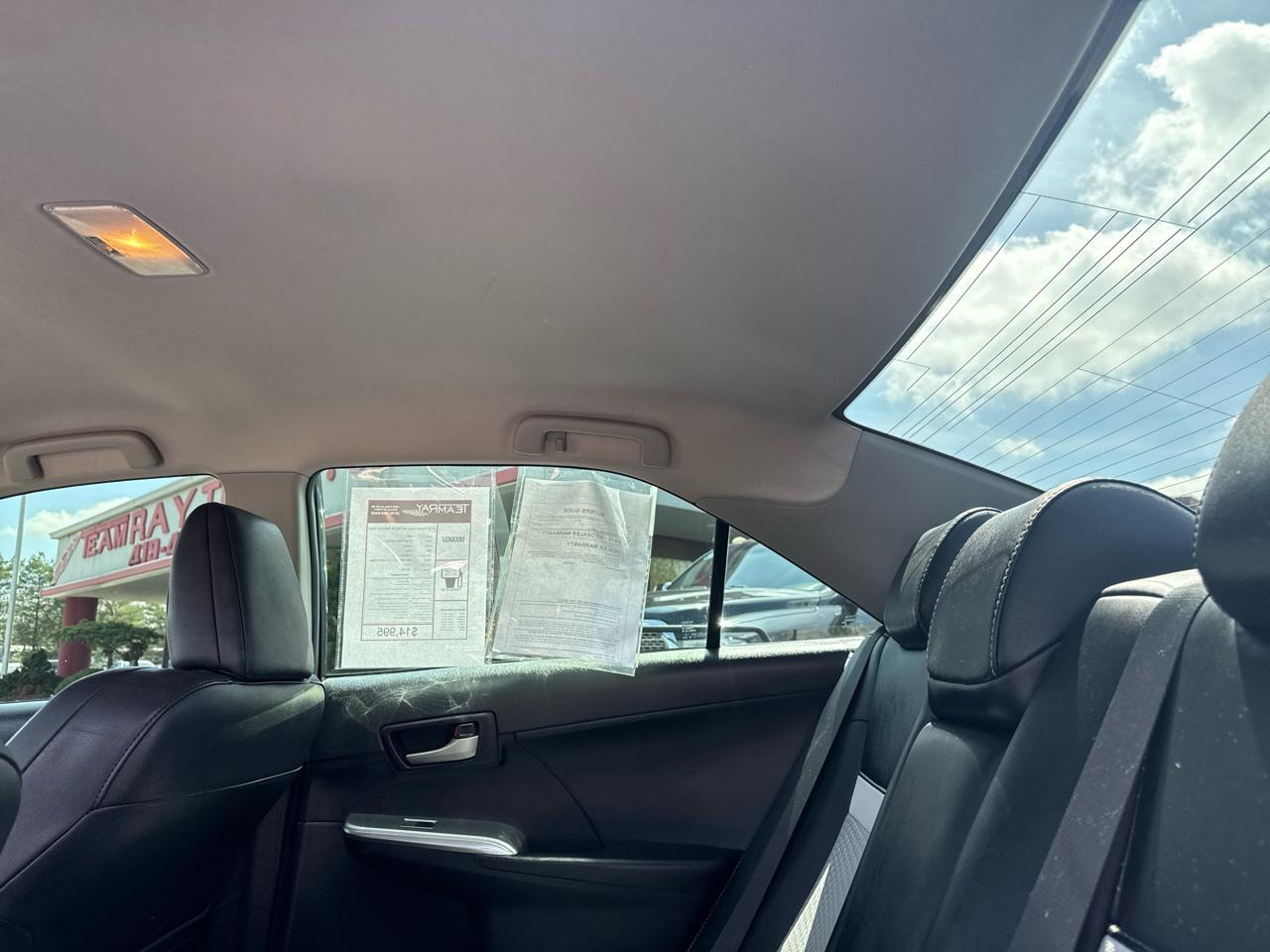 Toyota Camry 4dr Sdn I4 Auto XLE (Natl) 2013