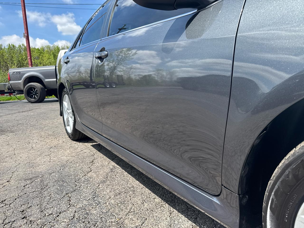 Toyota Camry 4dr Sdn I4 Auto XLE (Natl) 2013