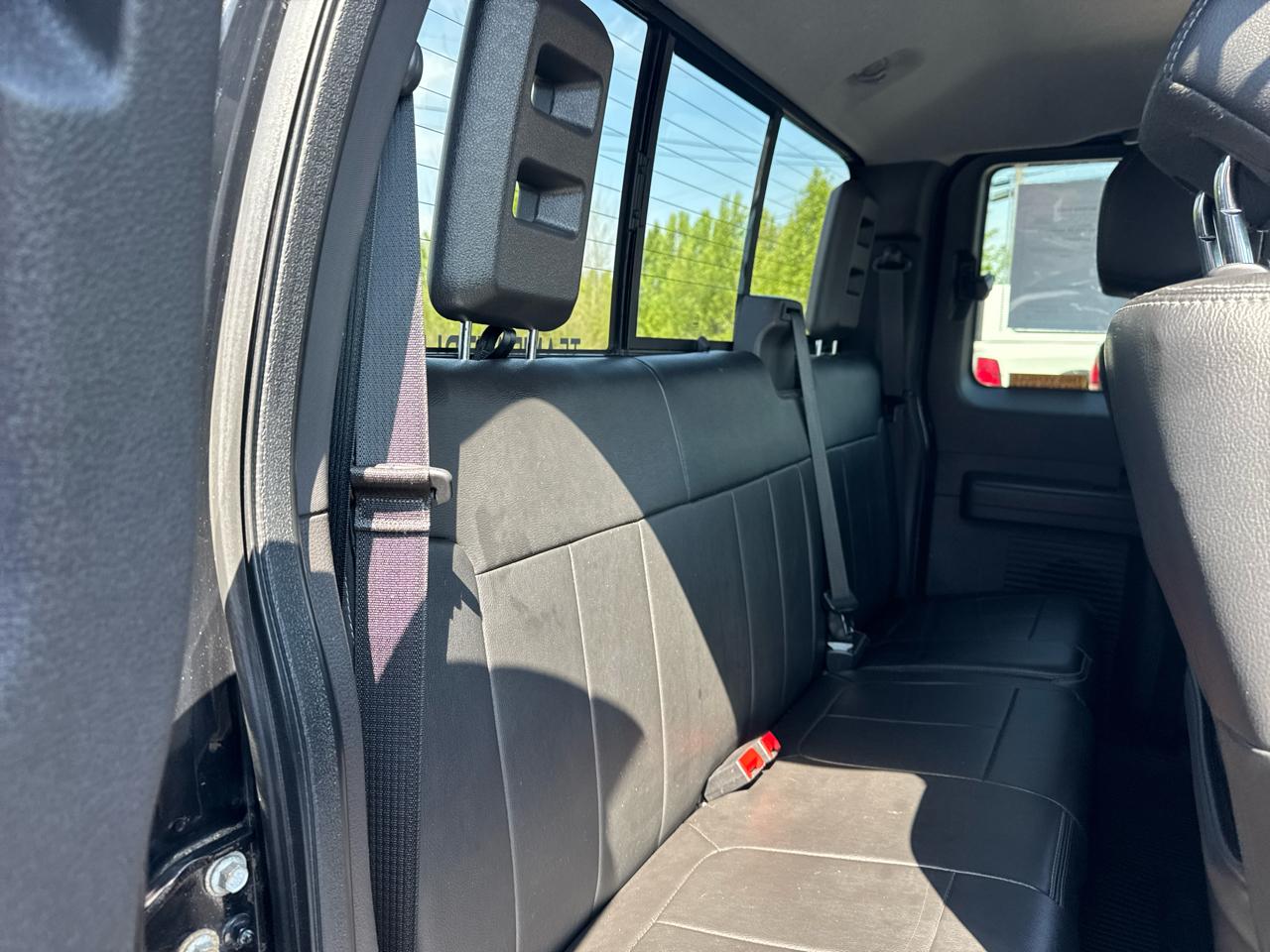 Ford Super Duty F-350 SRW 4WD SuperCab 158" Lariat 2015