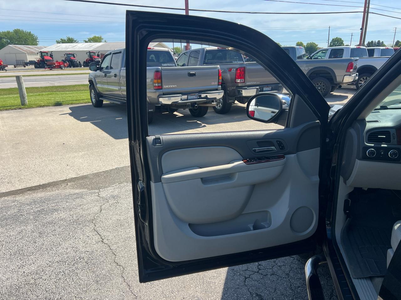 Chevrolet Silverado 1500 4WD Crew Cab 143.5" LTZ 2010