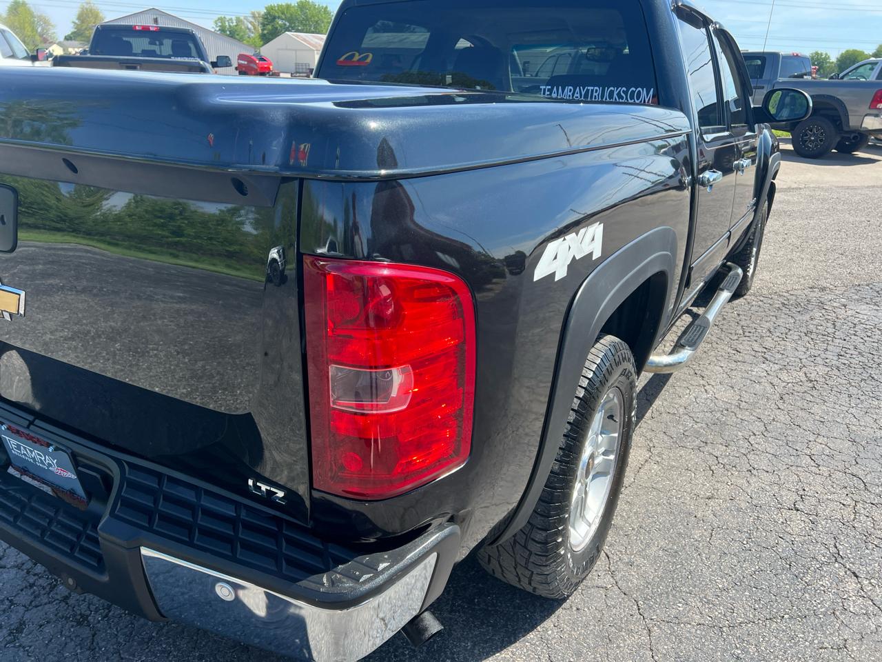 Chevrolet Silverado 1500 4WD Crew Cab 143.5" LTZ 2010