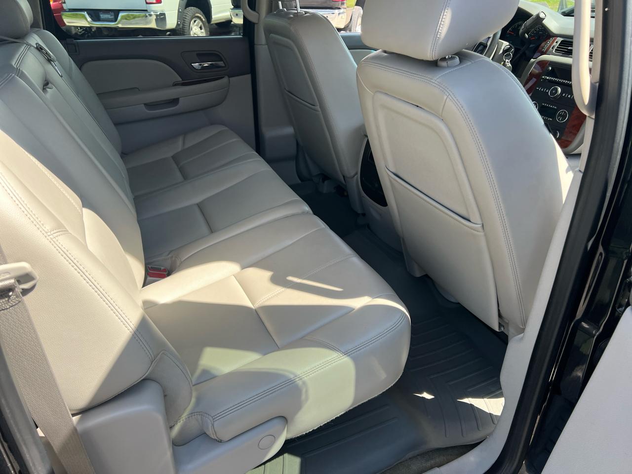 Chevrolet Silverado 1500 4WD Crew Cab 143.5" LTZ 2010