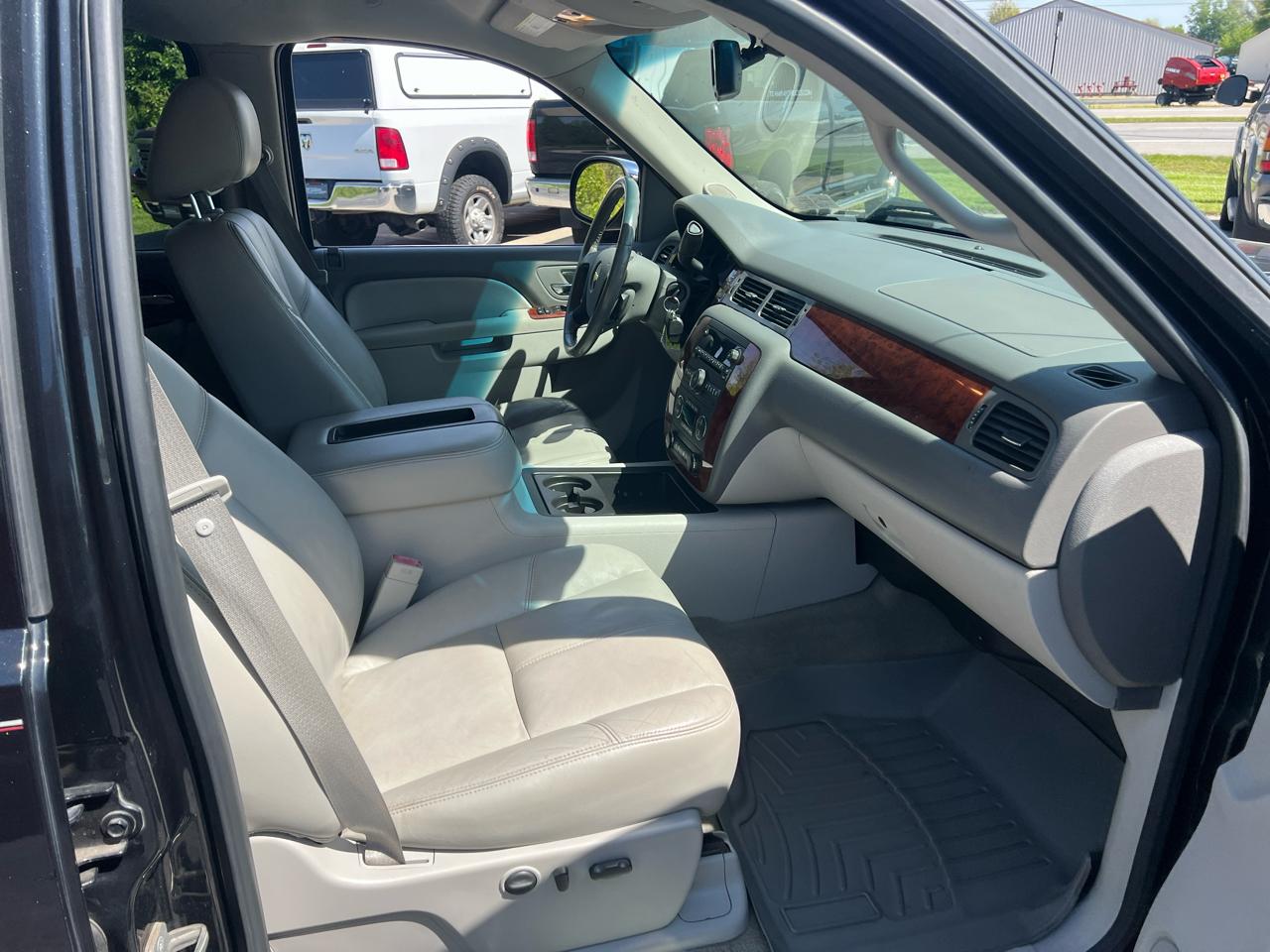 Chevrolet Silverado 1500 4WD Crew Cab 143.5" LTZ 2010