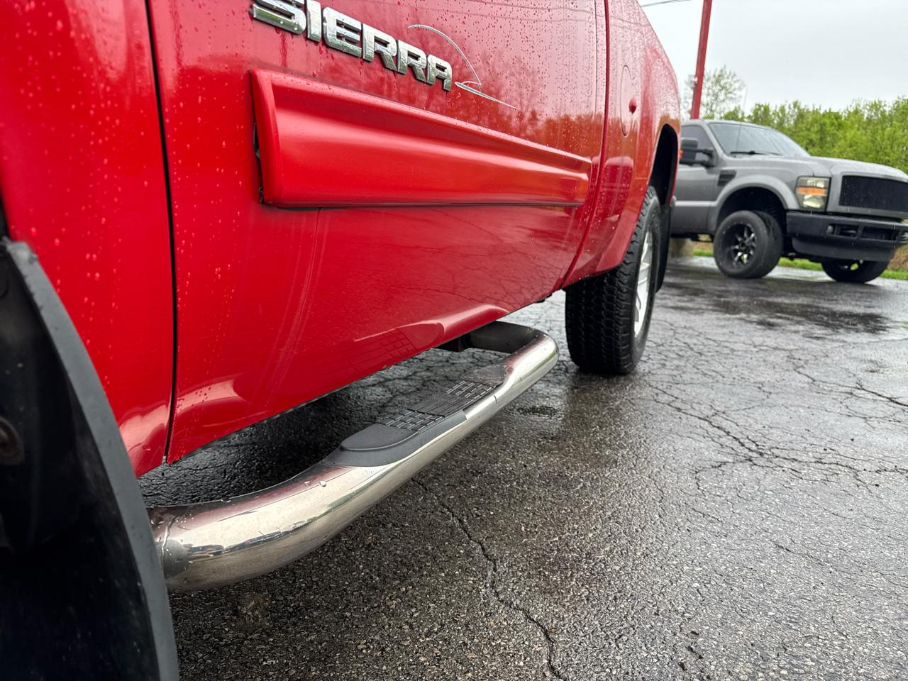 GMC Sierra 1500 4WD Reg Cab 119.0" SLE 2010