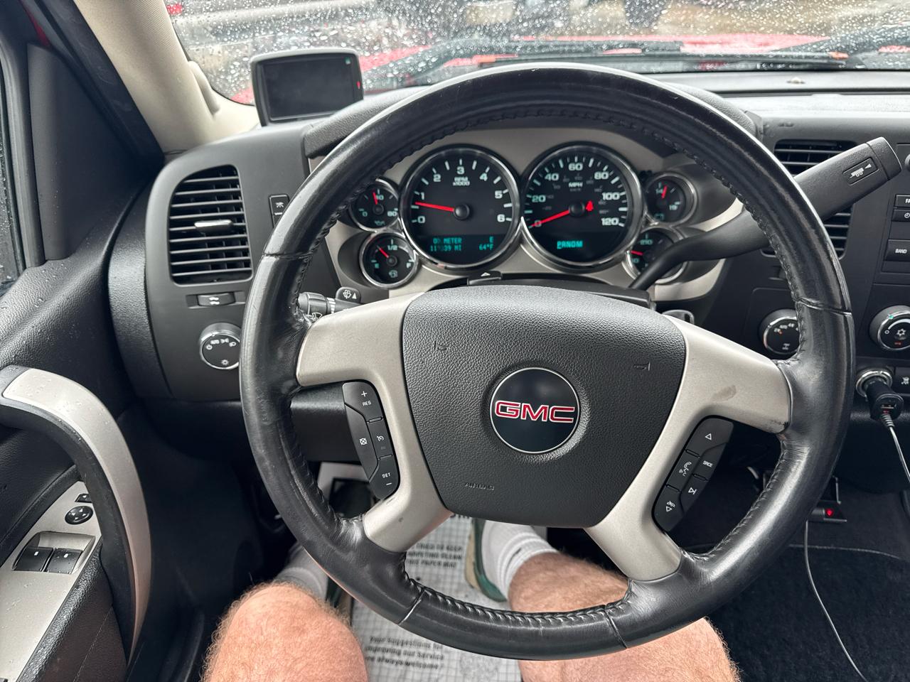 GMC Sierra 1500 4WD Reg Cab 119.0" SLE 2010