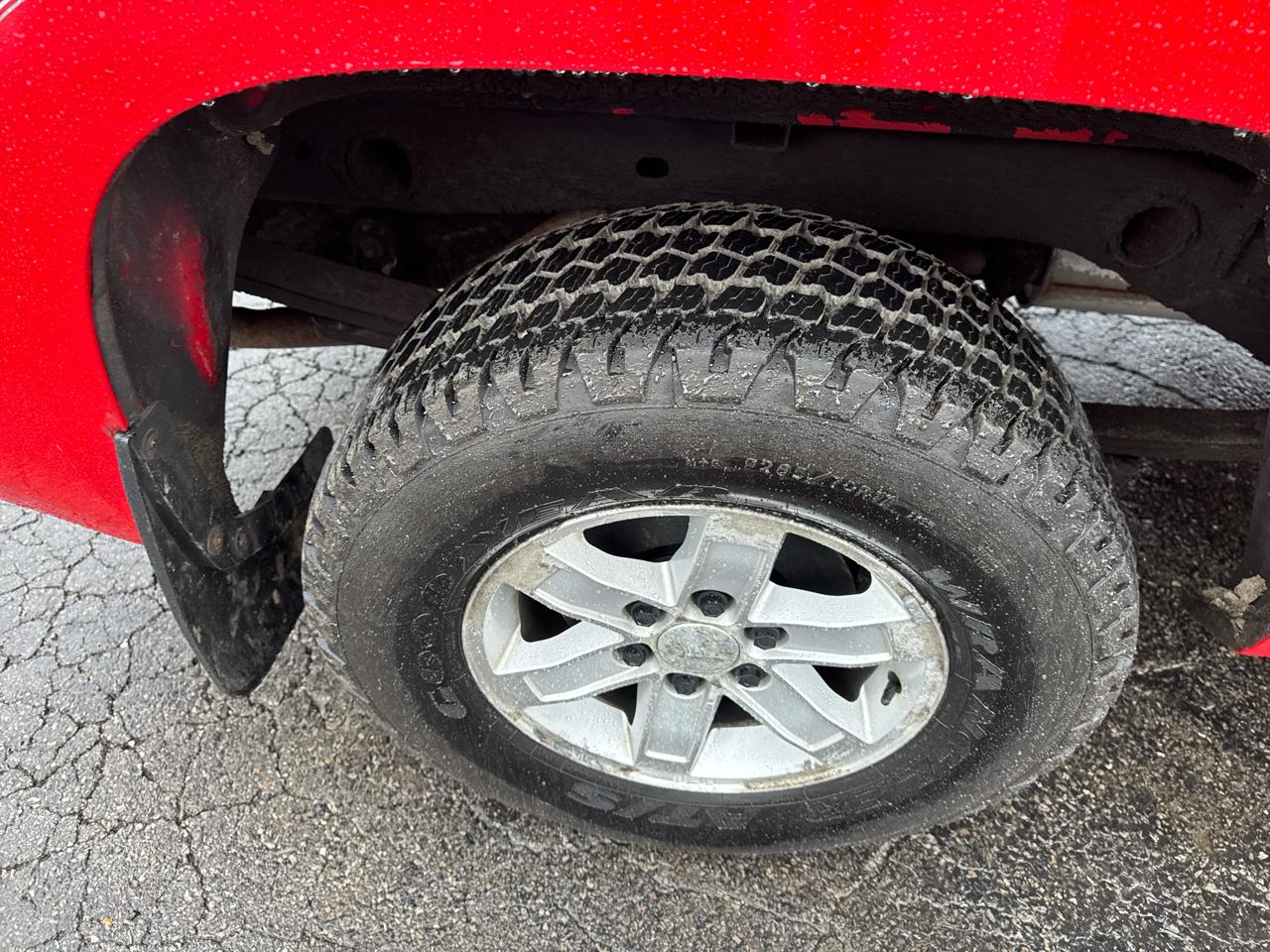 GMC Sierra 1500 4WD Reg Cab 119.0" SLE 2010