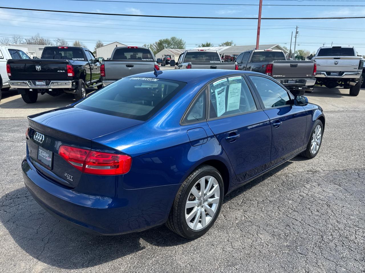 Audi A4 4dr Sdn Auto quattro 2.0T Premium 2013