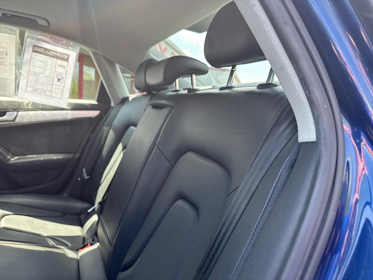 Audi A4 4dr Sdn Auto quattro 2.0T Premium 2013