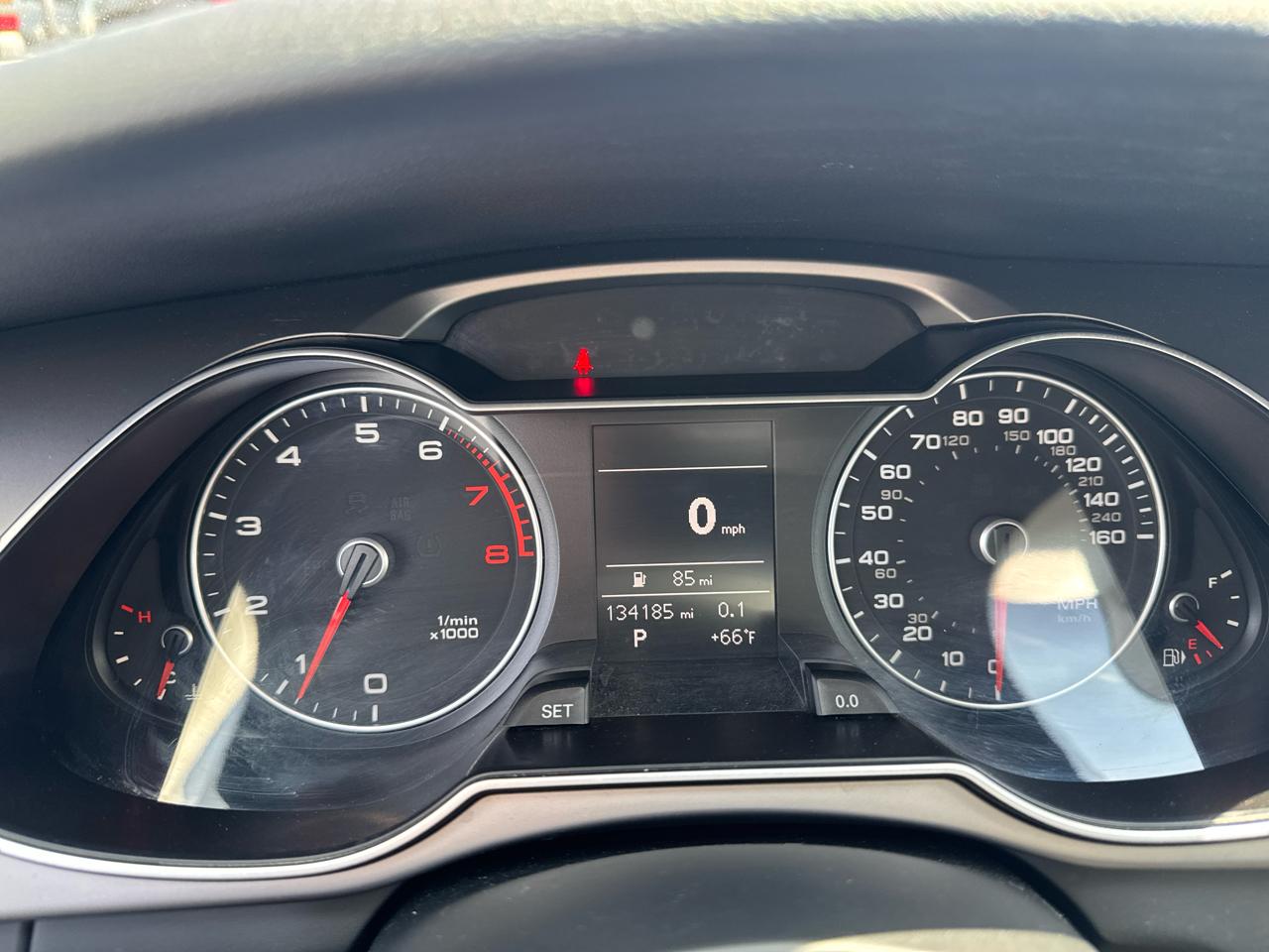 Audi A4 4dr Sdn Auto quattro 2.0T Premium 2013