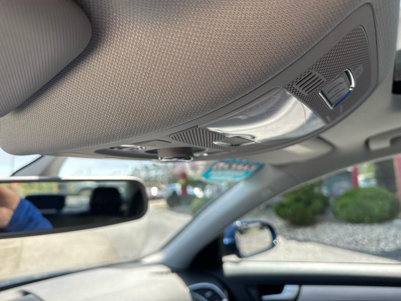 Audi A4 4dr Sdn Auto quattro 2.0T Premium 2013