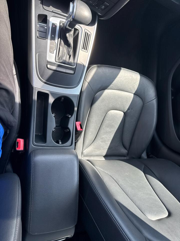 Audi A4 4dr Sdn Auto quattro 2.0T Premium 2013