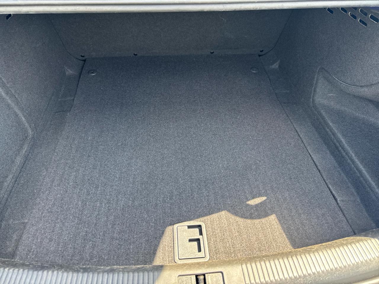 Audi A4 4dr Sdn Auto quattro 2.0T Premium 2013