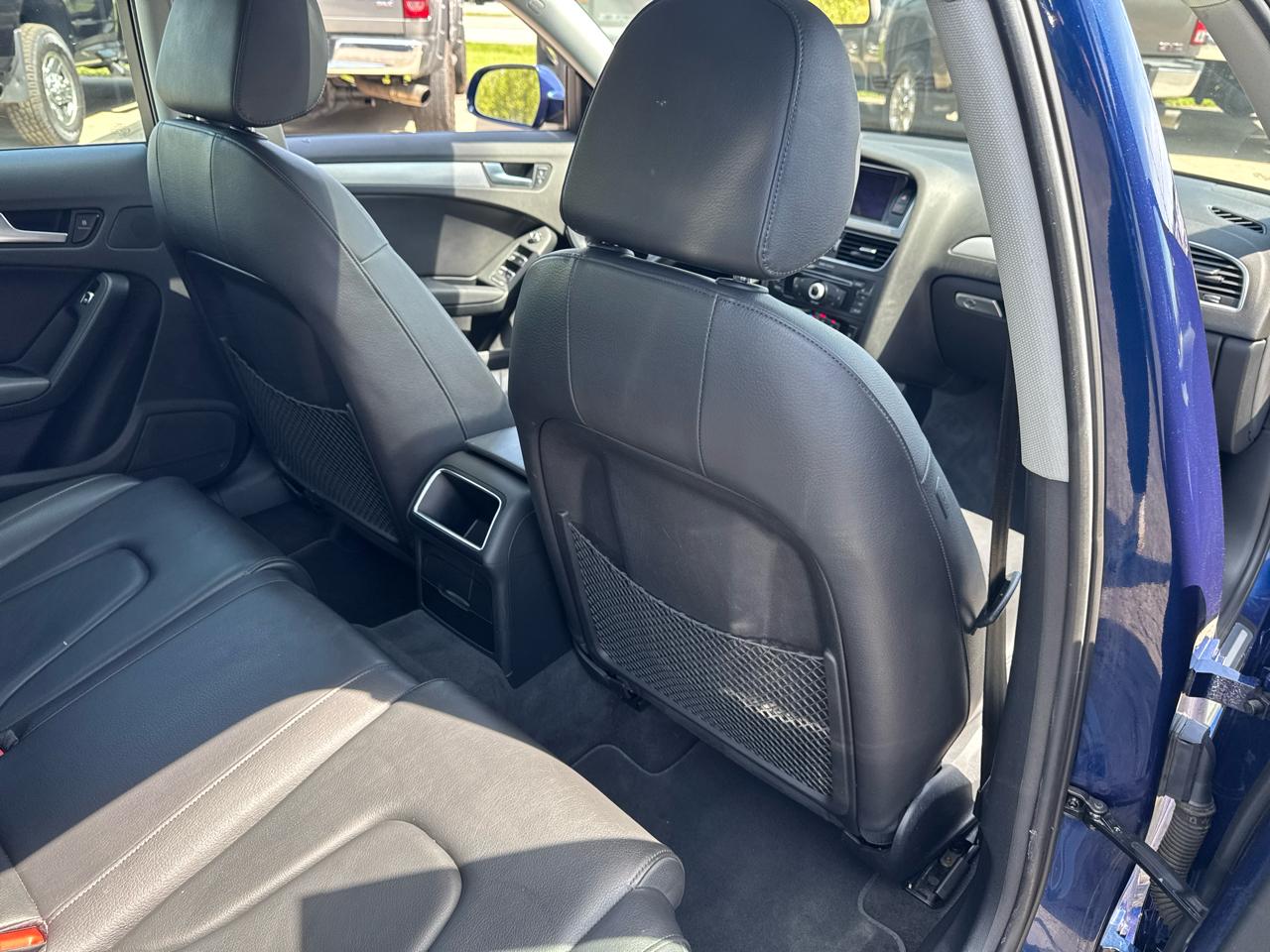 Audi A4 4dr Sdn Auto quattro 2.0T Premium 2013